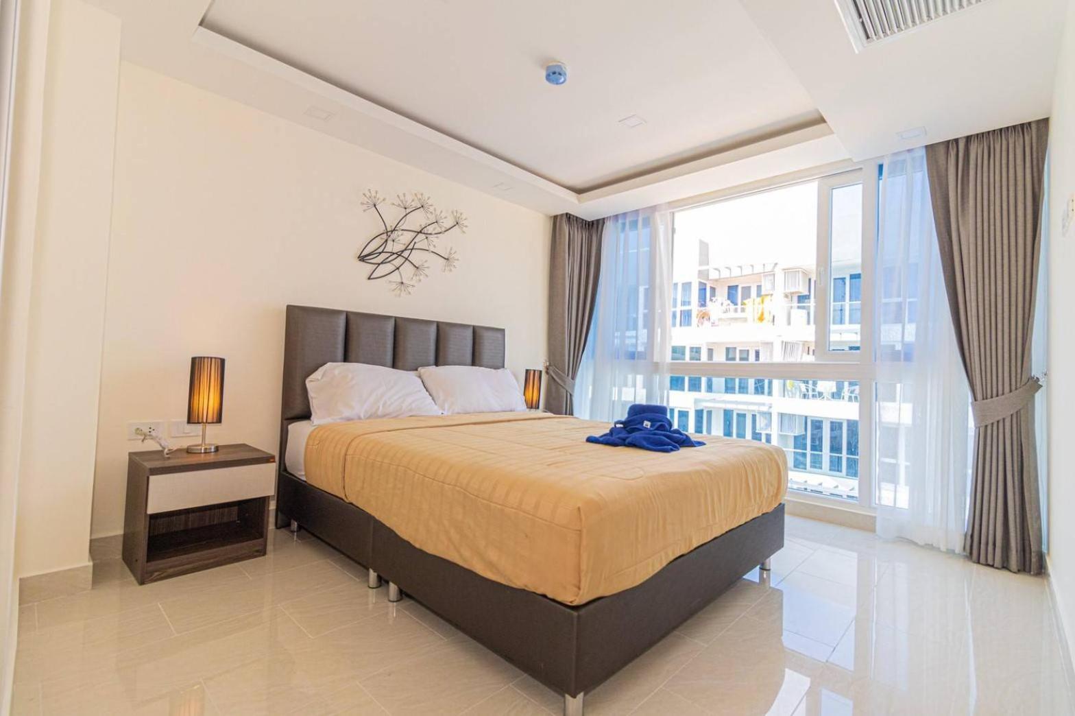 Grand Avenue By Fantasea Beach Pattaya Chambre photo