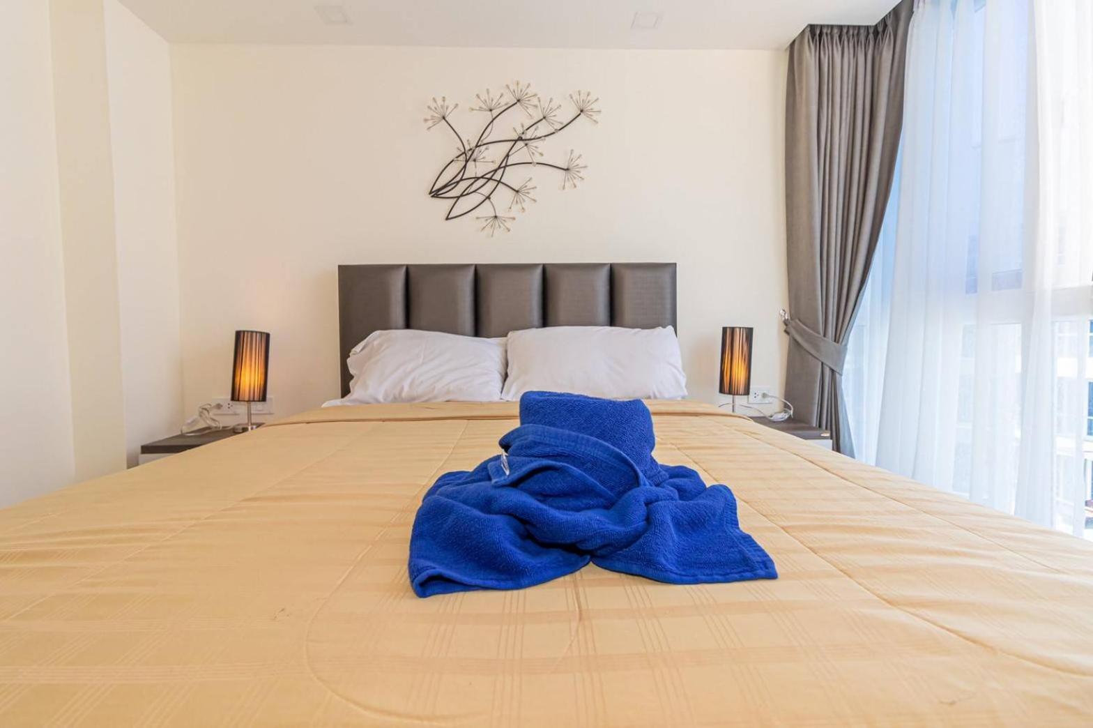 Grand Avenue By Fantasea Beach Pattaya Chambre photo