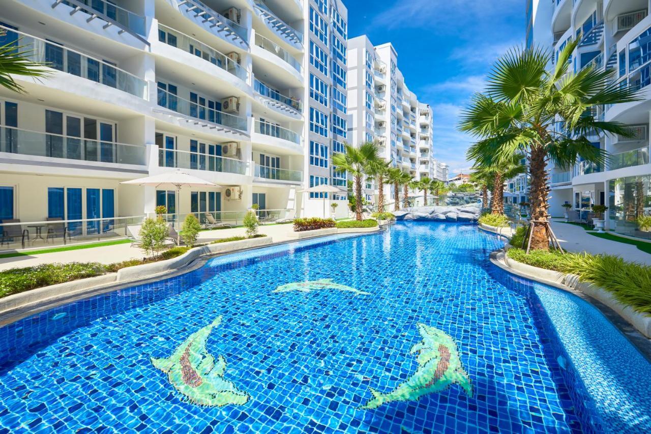 Grand Avenue By Fantasea Beach Pattaya Extérieur photo