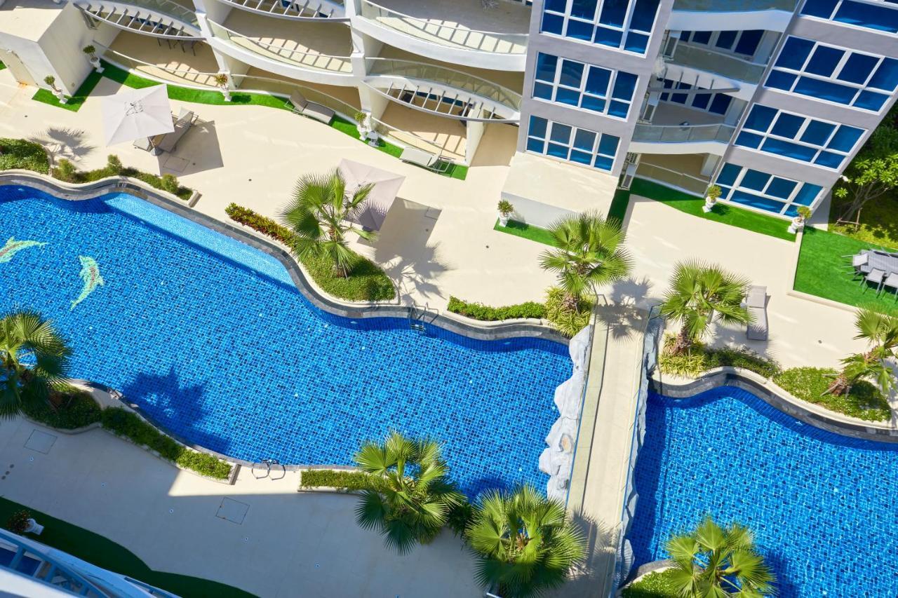 Grand Avenue By Fantasea Beach Pattaya Extérieur photo