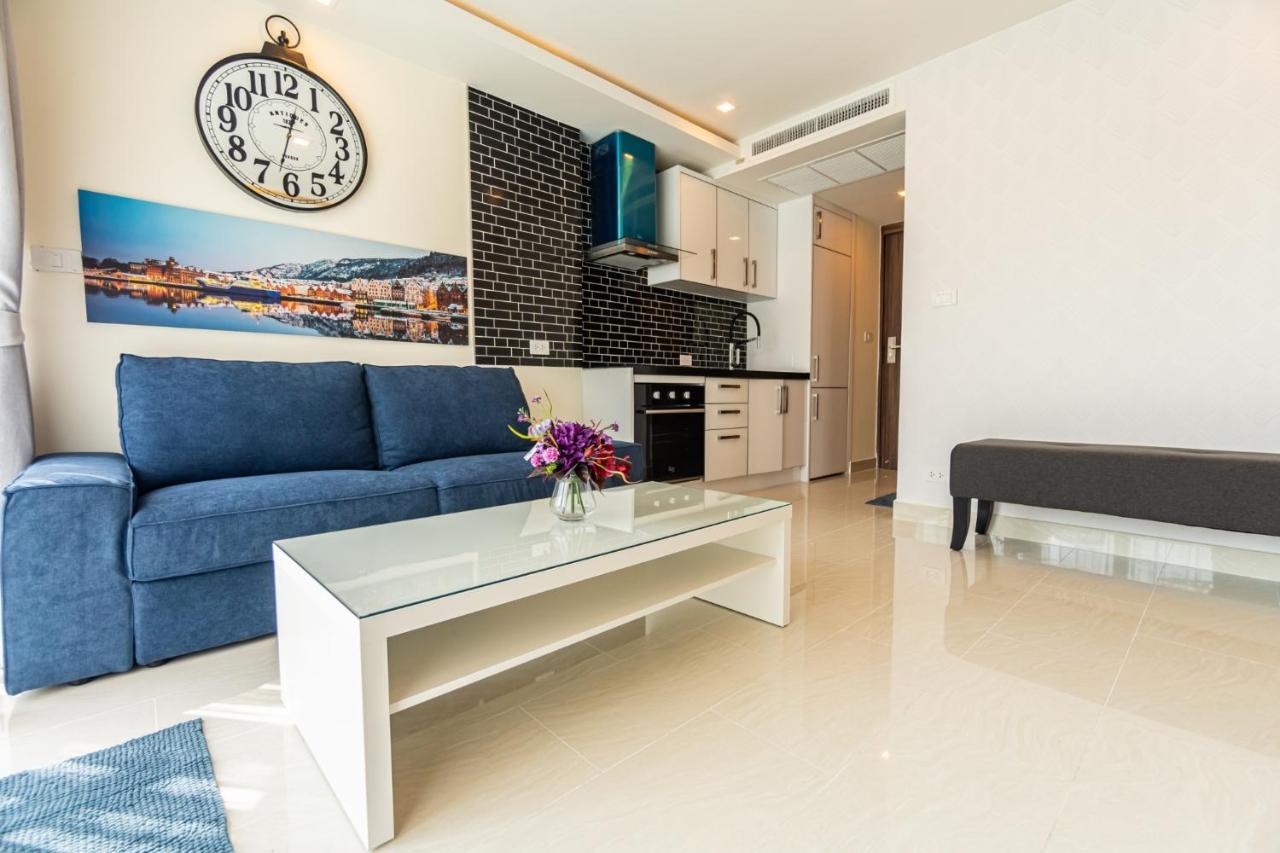 Grand Avenue By Fantasea Beach Pattaya Extérieur photo